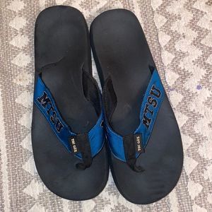 MTSU flip flops